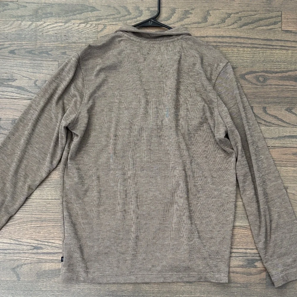 GAP Men's Half-Zip Pullover in Taupe